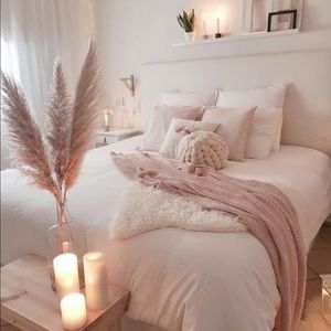 Hey beautiful! Welcome to my closet!